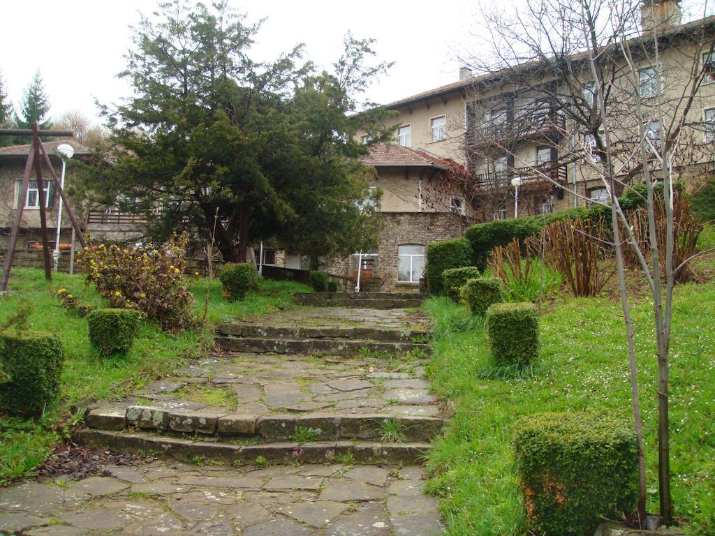 Балнеохотел "Люляци" Vrabtsite Exterior foto