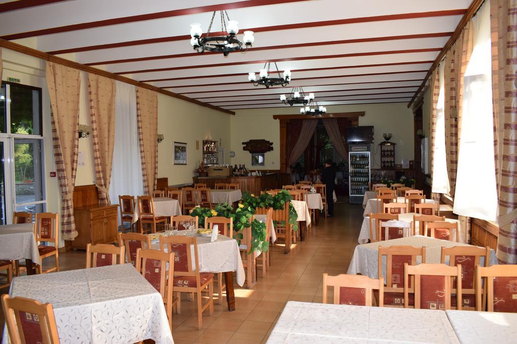 Балнеохотел "Люляци" Vrabtsite Exterior foto